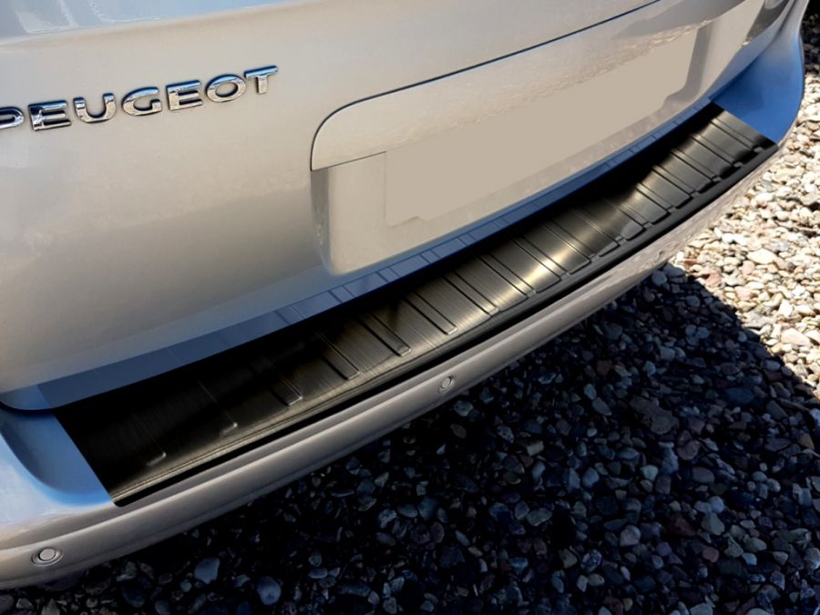 Listwa ochronna tylnego zderzaka Peugeot 5008 Minivan